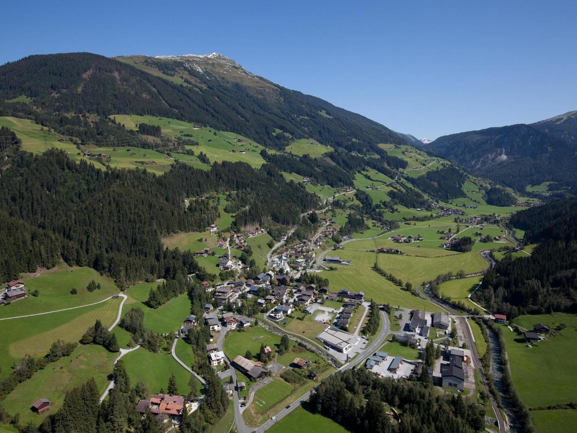 Apartment In Wald Im Pinzgau With Swimming Pool And Views Exterior foto
